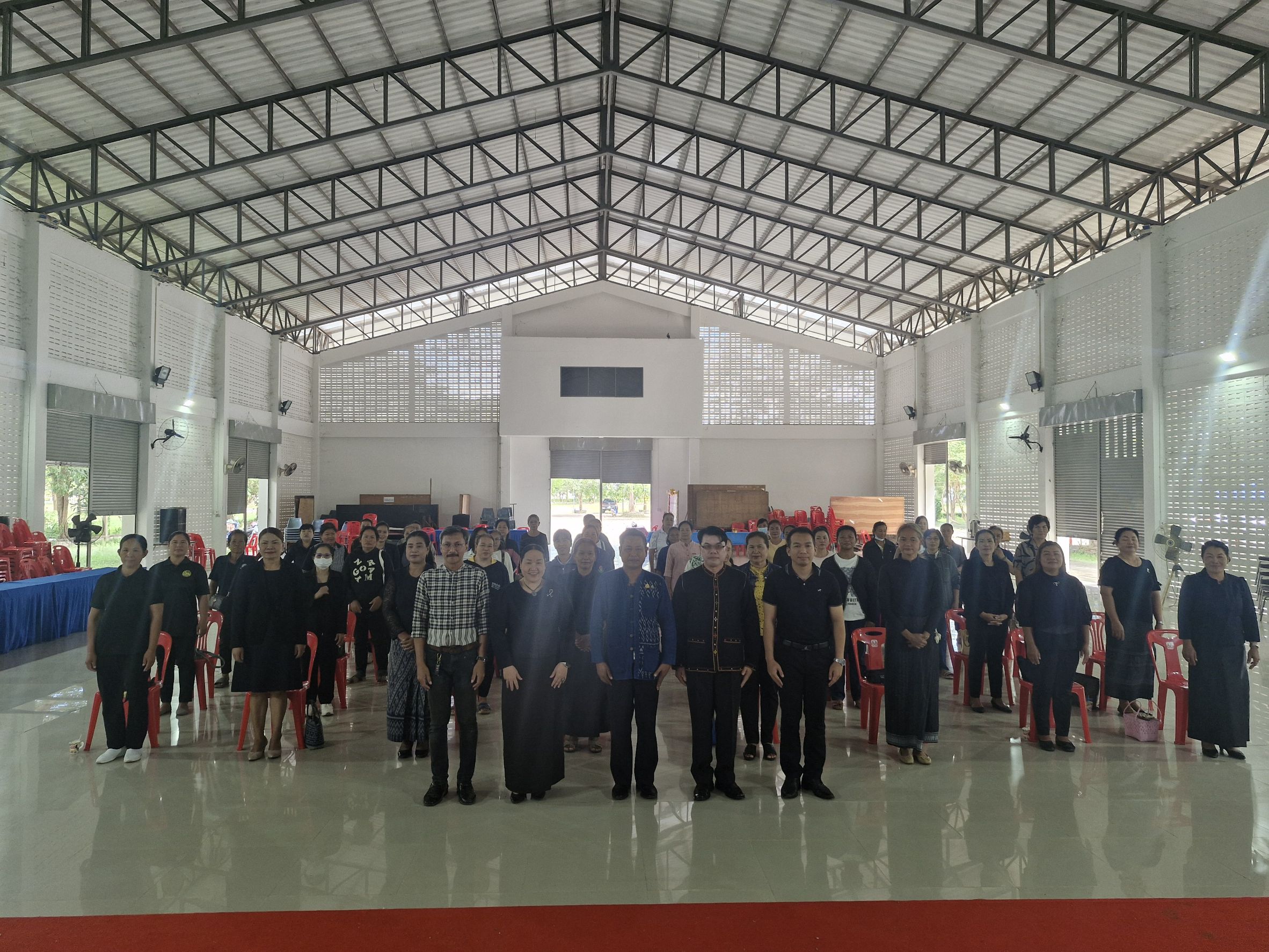 พช.เหล่าเสือโก้ก จัดประชุมชี้แจงแนวทางการขับเคลื่อนกองทุนพัฒนาบทบาทสตรี ประจำปี 2569