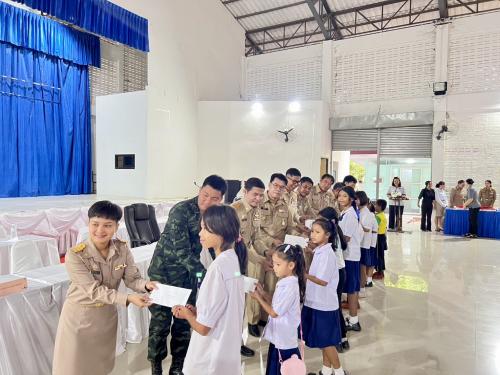 พช.เหล่าเสือโก้ก  ร่วมประชุมกำนัน ผู้ใหญ่บ้านฯลฯ ครั้งที่ 7/2569 และประสานเครือข่ายร่วมกิจกรรมตลาดนัด “ไทยช่วยไทย”